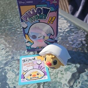 Disney Miniso Pillow Fight - War Center